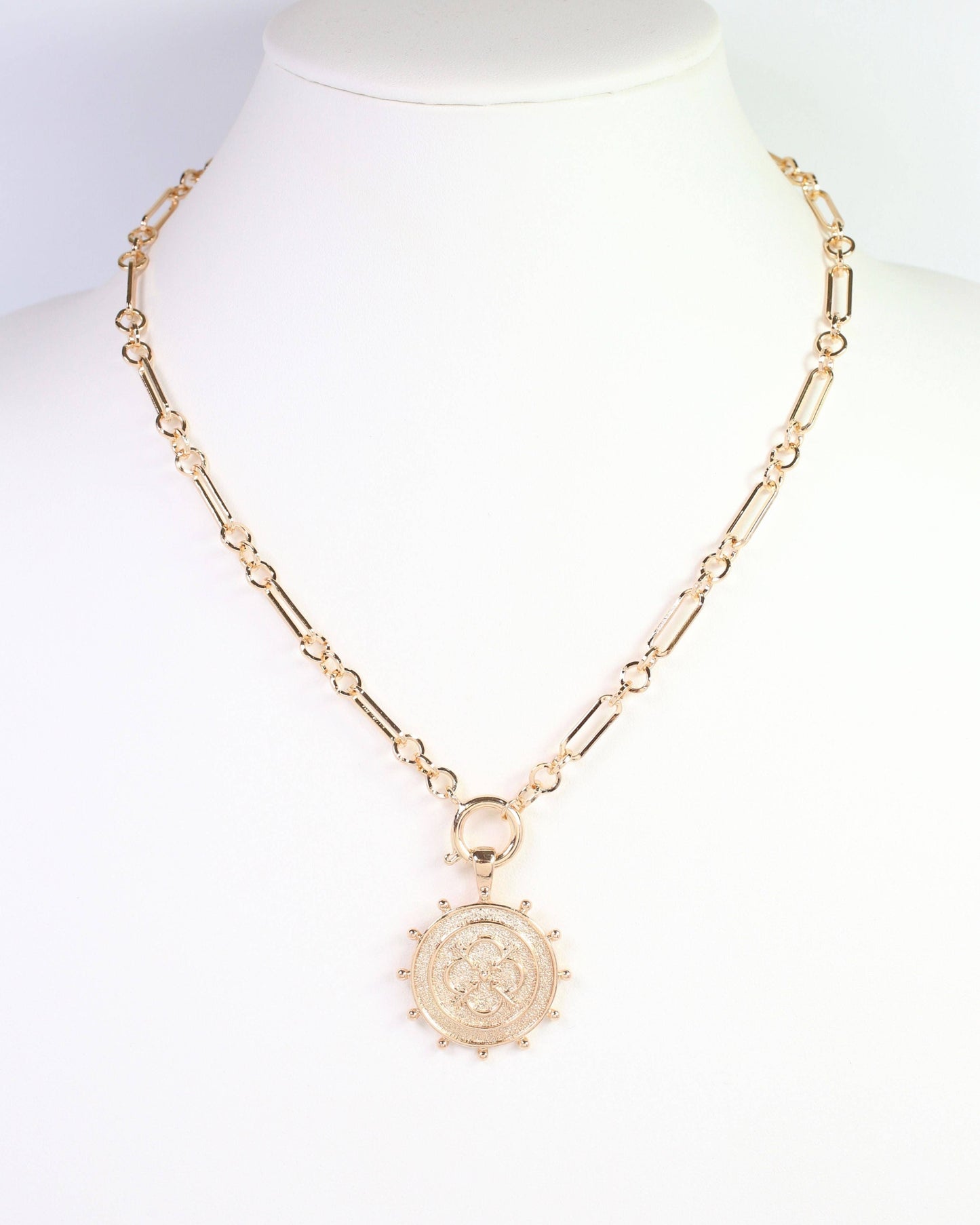 Caroline Hill | Langham Charm Necklace Gold
