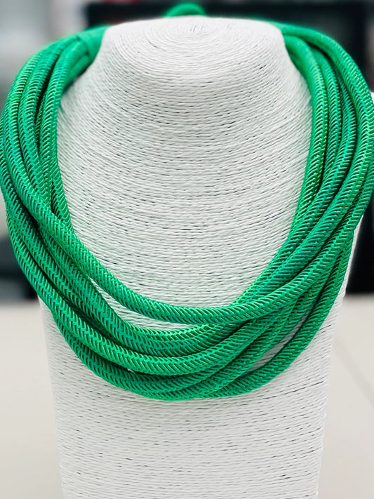 Slub 8-strand Necklace - Kelly Green